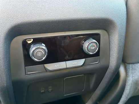 New 2026 Chevrolet Traverse LT w/ Midnight/Sport Edition image 26