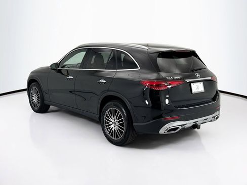 Certified 2026 Mercedes-Benz GLC 300 image 7