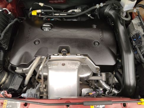 Used 2018 GMC Terrain SLE image 30