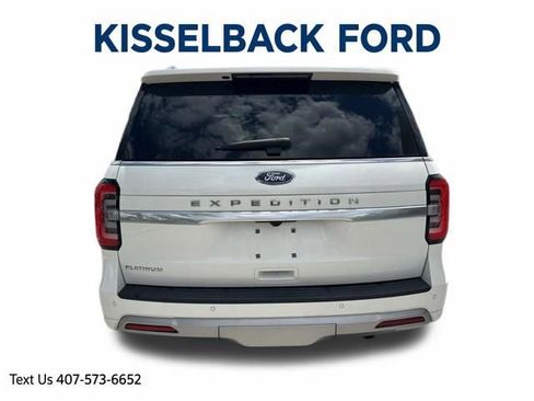 Used 2023 Ford Expedition Platinum AWD/4WD image 5