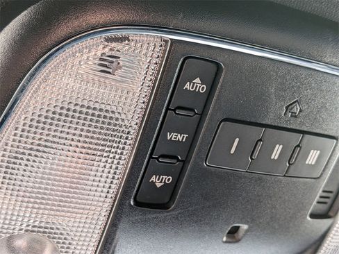 Used 2019 Dodge Durango GT image 22