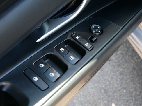 Certified 2026 Hyundai Elantra SE FWD image 19
