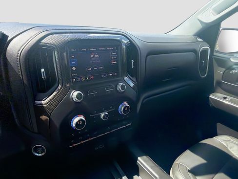 Used 2020 GMC Sierra 1500 SLT w/ SLT Premium Plus Package image 25