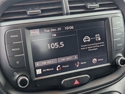 Used 2024 Kia Soul LX w/ Option Group 015 image 21