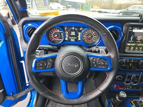 Used 2022 Jeep Wrangler Unlimited Rubicon w/ Trailer Tow Package image 30