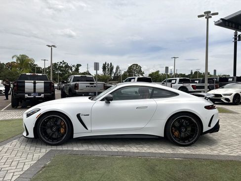 New 2026 Mercedes-Benz AMG GT 63 image 3