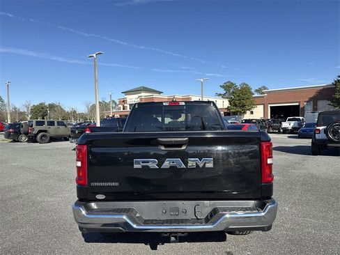 Used 2025 RAM 1500 Big Horn image 4