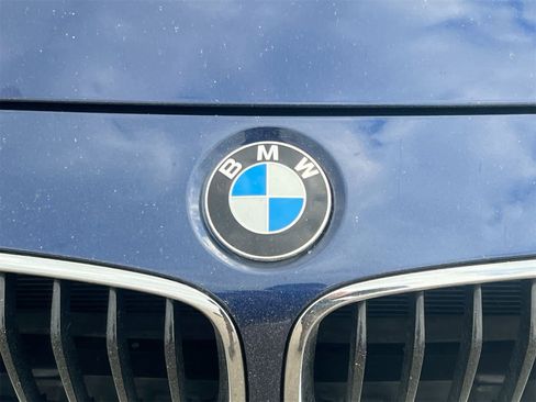 Used 2017 BMW 330i xDrive Sedan image 13