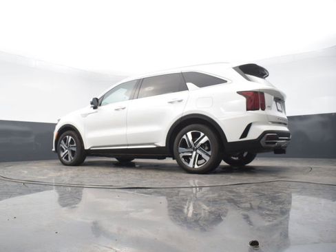 Used 2022 Kia Sorento SX w/ Panoramic Sunroof Package image 48
