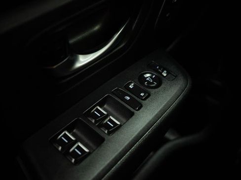 Used 2025 Honda Pilot EX-L image 31