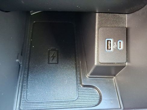 Certified 2022 Ford Edge SEL w/ Convenience Package image 25