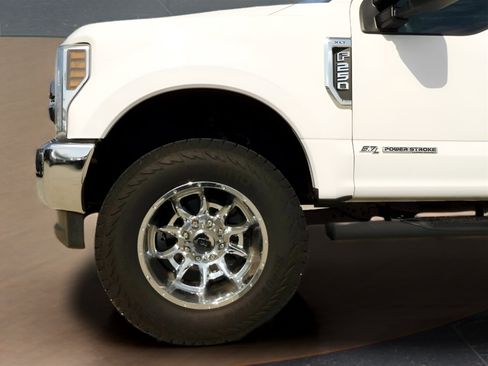 Used 2019 Ford F250 XLT image 7
