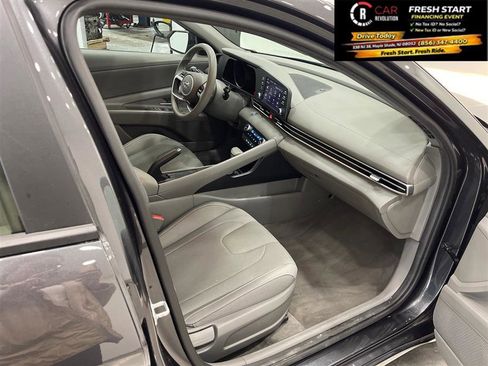 Used 2021 Hyundai Elantra SEL w/ Cargo Package FWD image 40