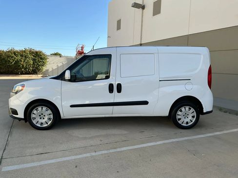 Used 2021 RAM ProMaster City Tradesman SLT FWD image 8