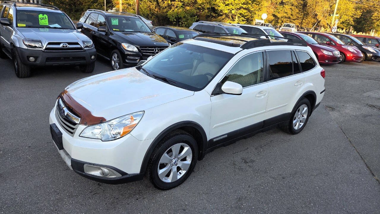 Used 2012 Subaru Outback 2.5i Limited AWD/4WD image 2