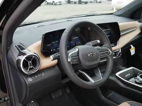 New 2026 Chevrolet Equinox ACTIV image 10