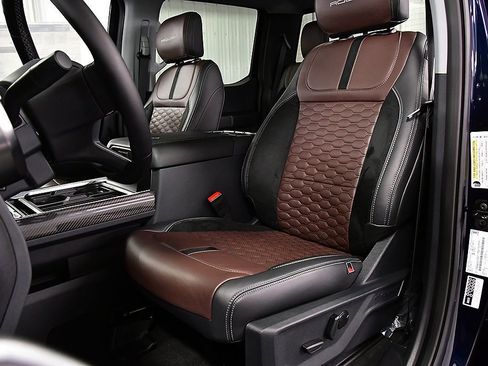 New 2025 Ford F250 Lariat w/ Lariat Ultimate Package image 33