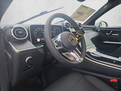 New 2026 Mercedes-Benz GLC 300 image 8