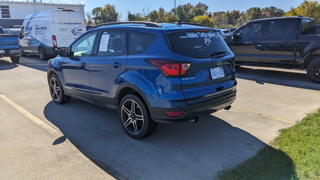 Used 2019 Ford Escape SEL AWD/4WD image 5