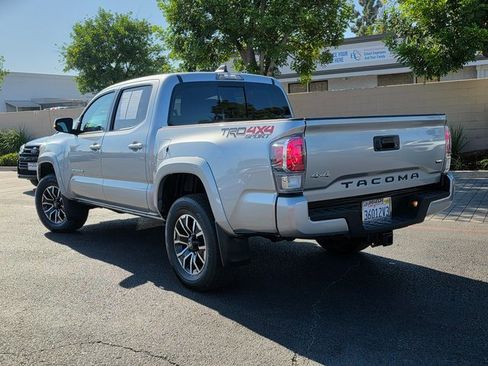Used 2023 Toyota Tacoma TRD Sport image 7