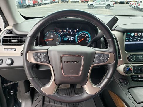 Used 2019 GMC Yukon Denali w/ Denali Ultimate Package image 20