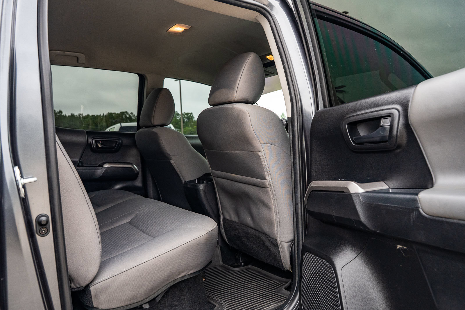 Used 2022 Toyota Tacoma SR5 w/ Technology Package RWD image 14