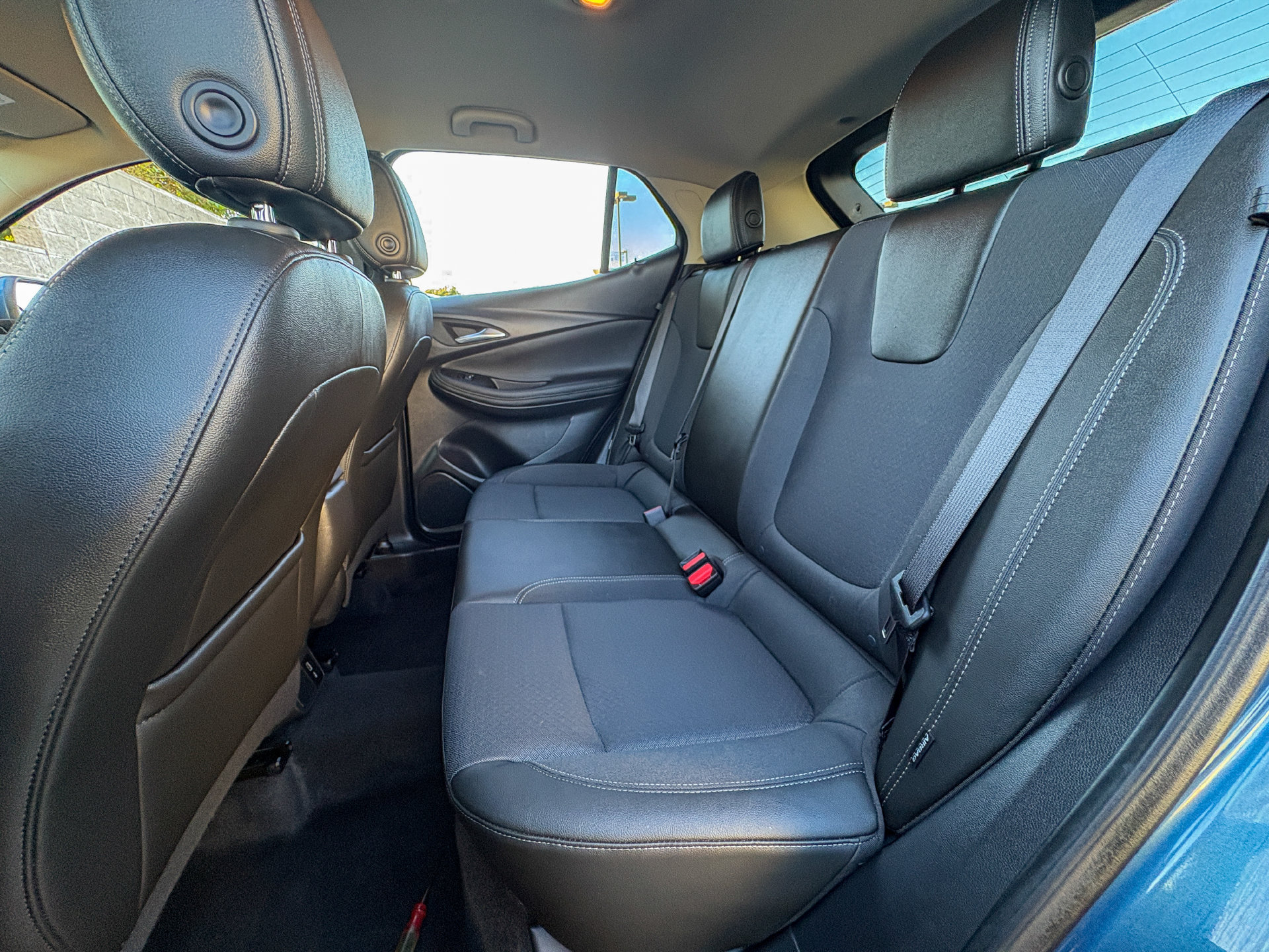 Used 2024 Buick Encore GX Preferred AWD/4WD image 24