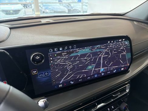 New 2026 Chevrolet Traverse LT w/ Sun and Wheel Package image 28