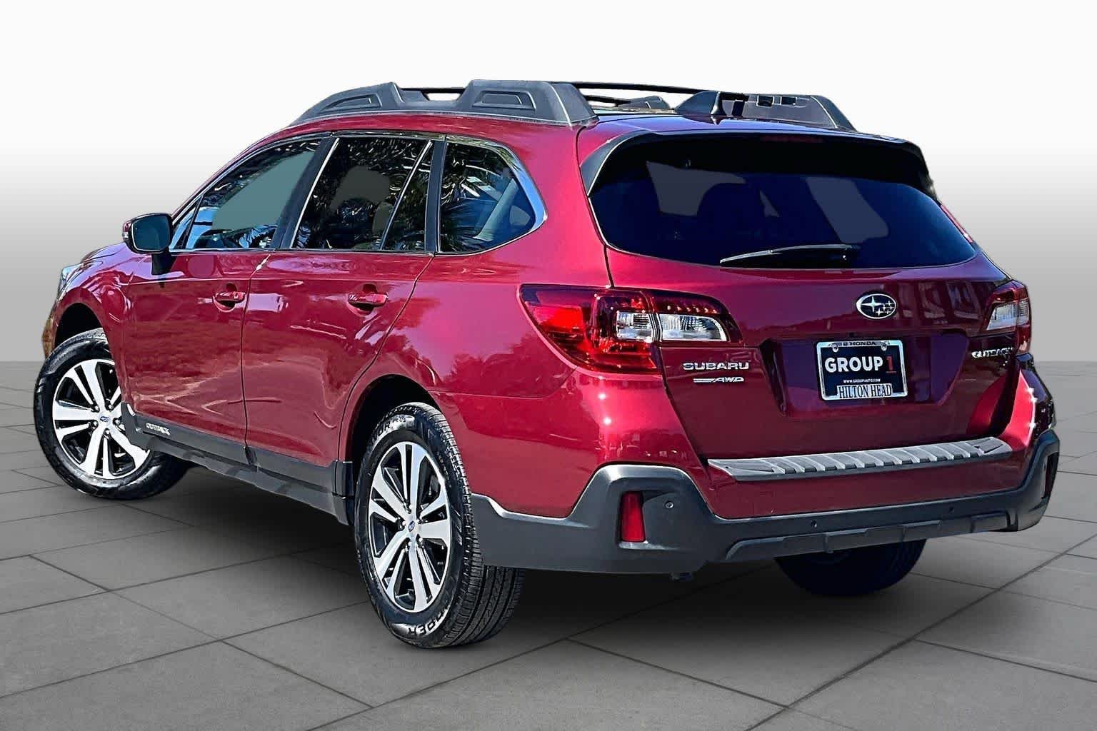 Used 2019 Subaru Outback 2.5i Limited AWD/4WD image 12