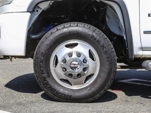 Used 2015 GMC Sierra 3500 Denali w/ Duramax Plus Package AWD/4WD image 12
