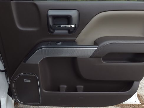 Used 2018 Chevrolet Silverado 1500 LTZ Z71 w/ LTZ Plus Package image 42