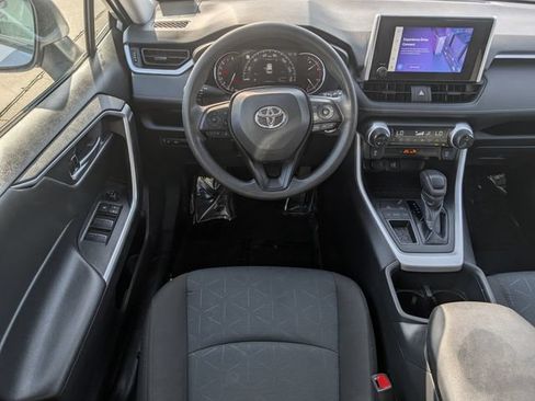 Used 2025 Toyota RAV4 XLE FWD image 12
