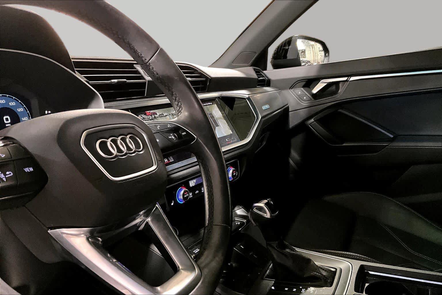 Certified 2023 Audi Q3 2.0T Premium Plus w/ Premium Plus Package AWD/4WD image 18