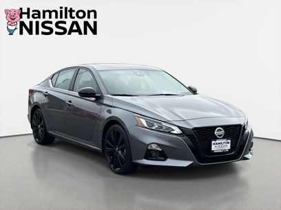 Used 2022 Nissan Altima 2.5 SR w/ Midnight Edition Package