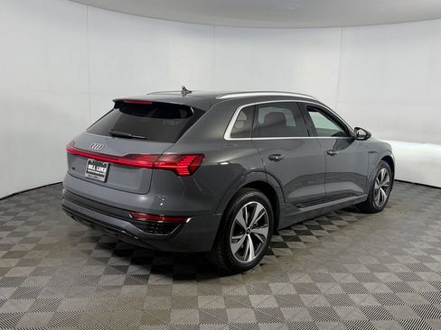 Used 2024 Audi Q8 e-tron Prestige w/ Prestige Package AWD/4WD image 8