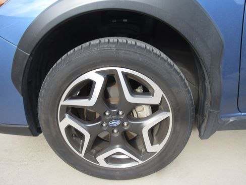 Used 2019 Subaru Crosstrek 2.0i Limited w/ Moonroof Package image 5