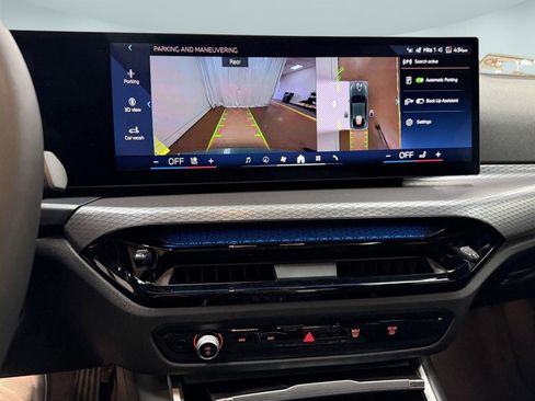 Used 2025 BMW i4 xDrive40i w/ Premium Package image 27