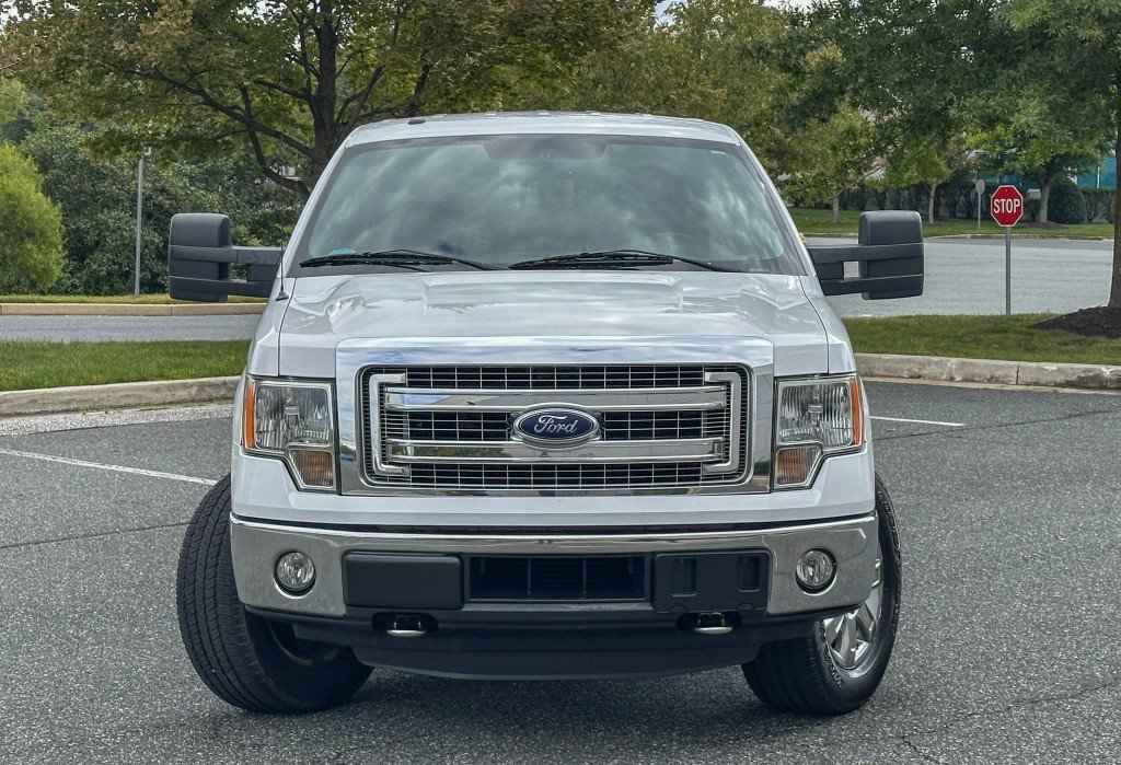 Used 2014 Ford F150 XLT w/ Equipment Group 302A Luxury AWD/4WD image 5