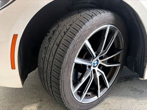 Used 2020 BMW 330i Sedan w/ Convenience Package RWD image 20