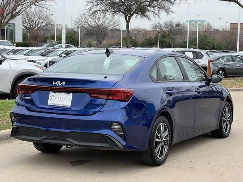 Used 2023 Kia Forte LXS image 4