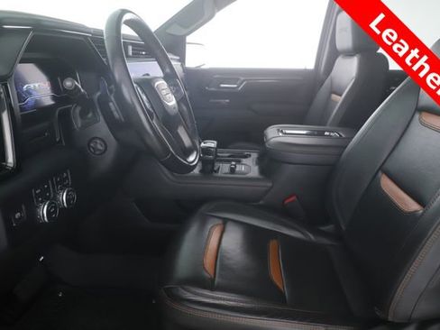 Used 2022 GMC Sierra 1500 AT4 w/ AT4 Preferred Package AWD/4WD image 16
