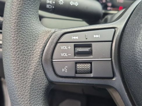 Used 2025 Honda Accord LX image 20