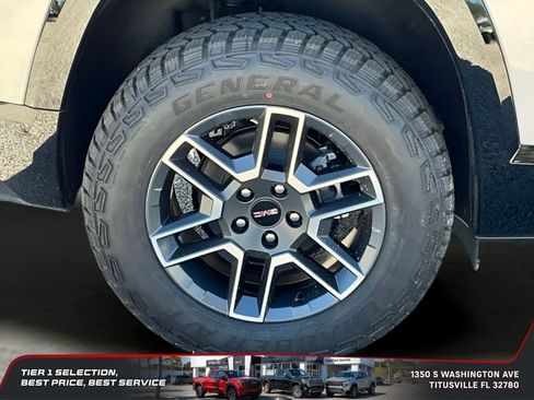 New 2026 GMC Terrain AT4 w/ LPO, Black Badging Package image 18