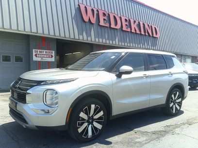 Used 2025 Mitsubishi Outlander AWD