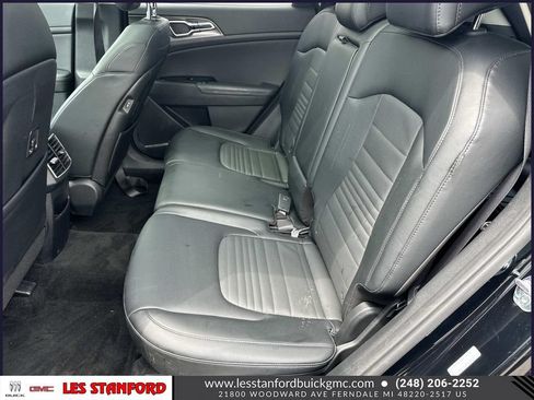 Used 2025 Kia Sportage SX AWD/4WD image 13
