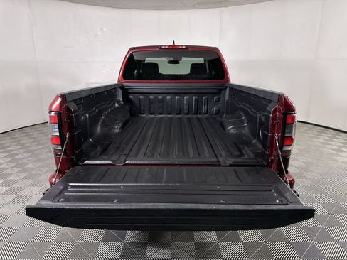 Used 2022 Nissan Frontier SV w/ Technology Package RWD image 27
