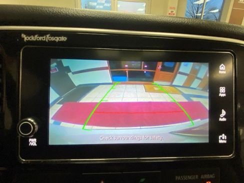 Used 2017 Mitsubishi Outlander GT image 31