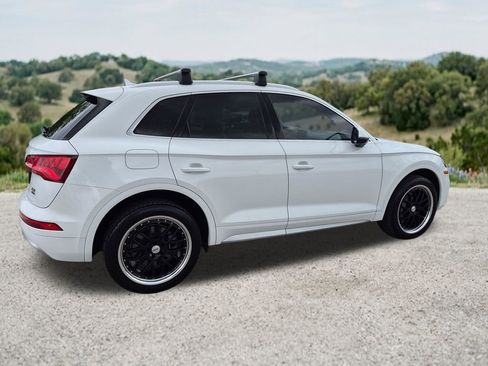 Used 2018 Audi Q5 2.0T Premium Plus w/ Premium Plus Package AWD/4WD image 11