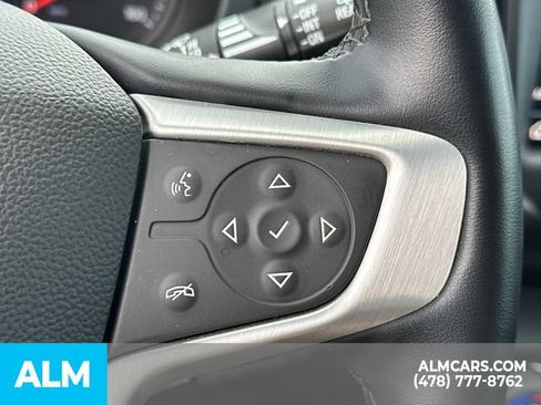 Used 2024 GMC Terrain SLT FWD image 31