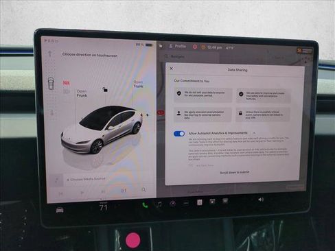 Used 2025 Tesla Model 3 Long Range image 11